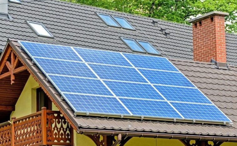 panouri-solare-fotovoltaice--e1546087587786
